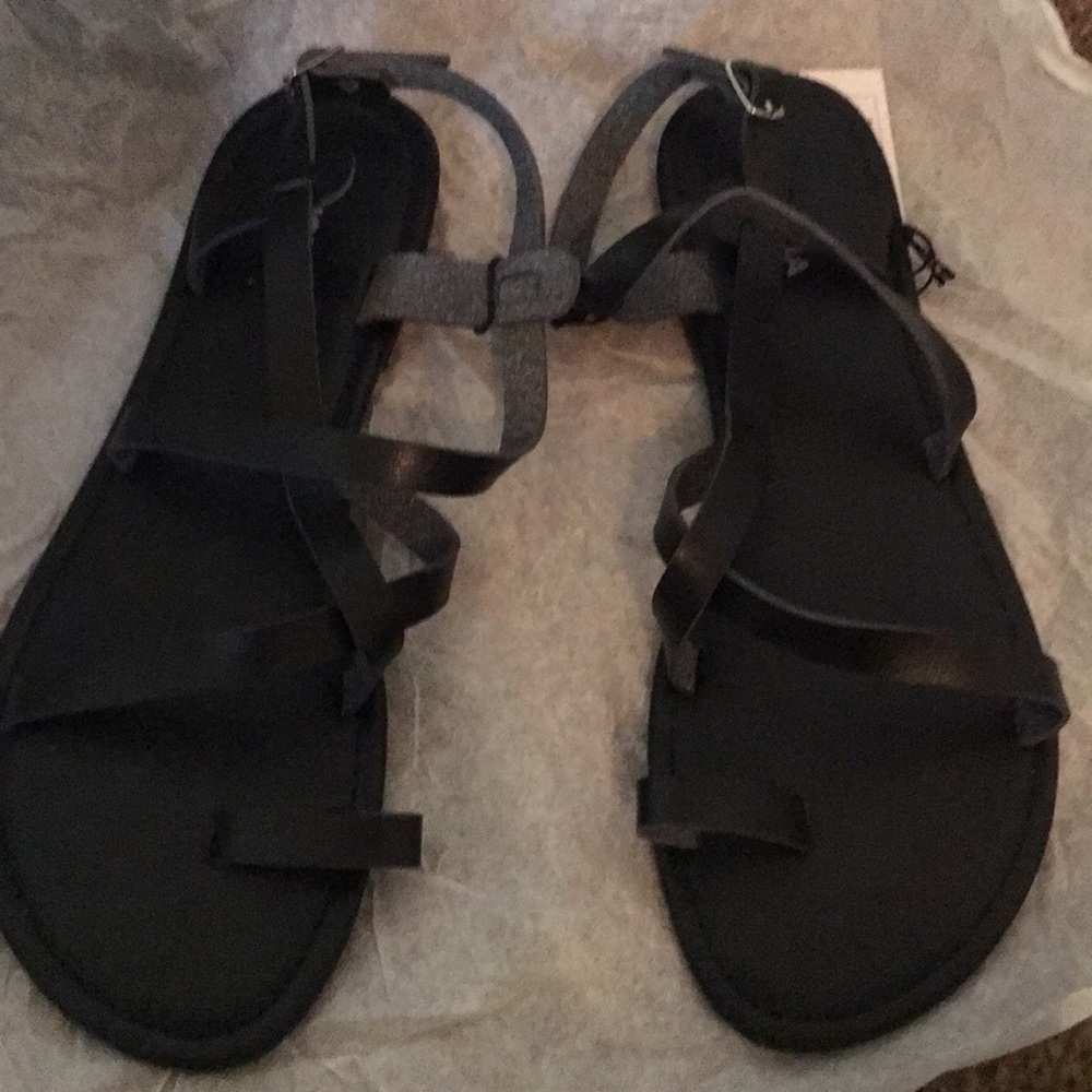 Black sandals